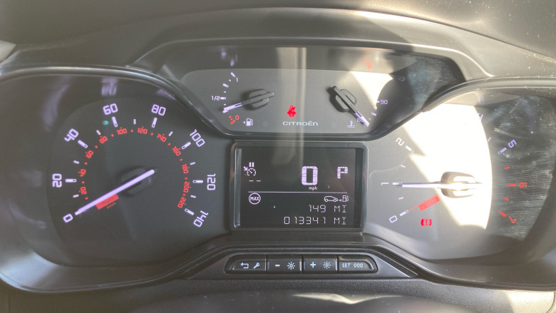 Citroen C3 1.2 PureTech 110 Plus 5dr EAT6 Petrol Hatchback